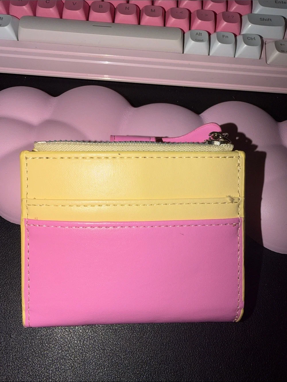N/A cute wallet